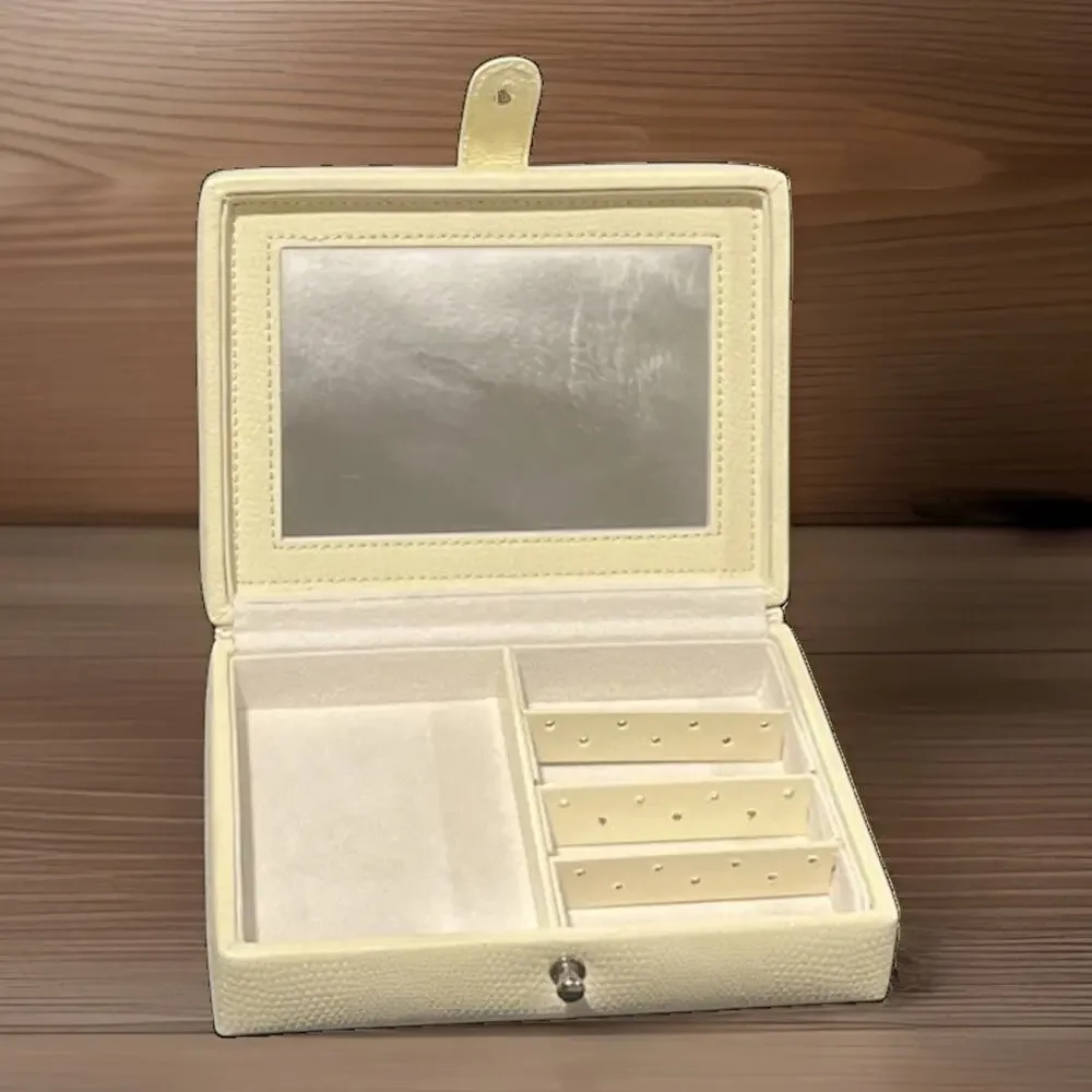 POTTERY BARN McKenna Travel Case Cream Faux Leather Jewelry Box 5” x 6.5” x 2”